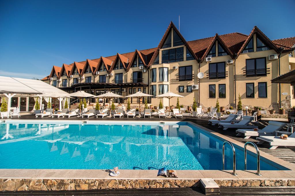 Conacul Archia Hotel Deva Exterior photo